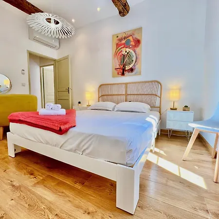 Apartment Riviera - Cote D'azur - Old Town - Promenade Des Anglais